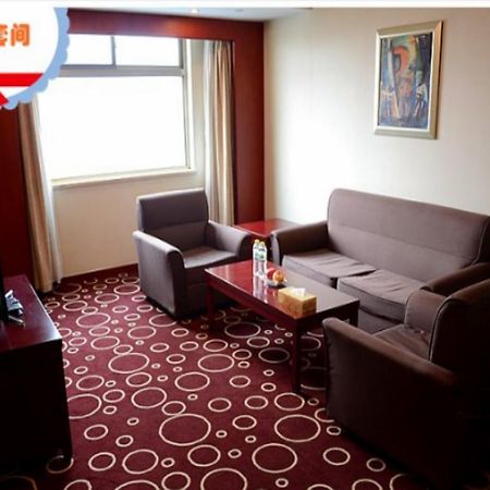 Beijing Spring Hotel מראה חיצוני תמונה