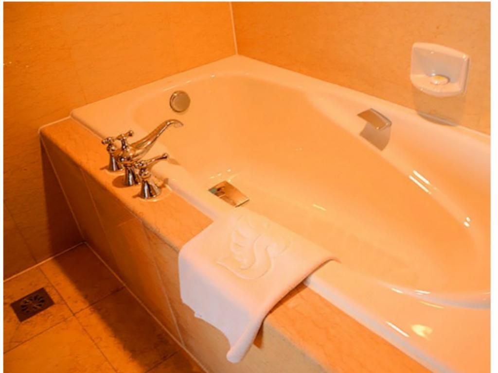 Beijing Spring Hotel מראה חיצוני תמונה