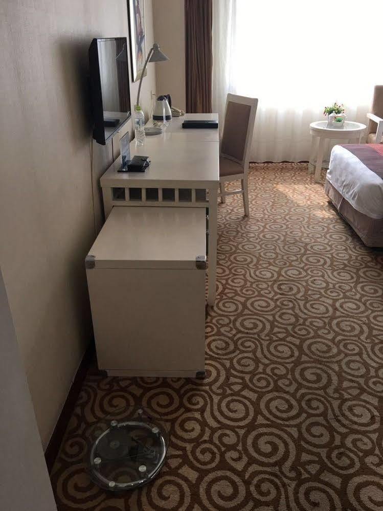 Beijing Spring Hotel מראה חיצוני תמונה